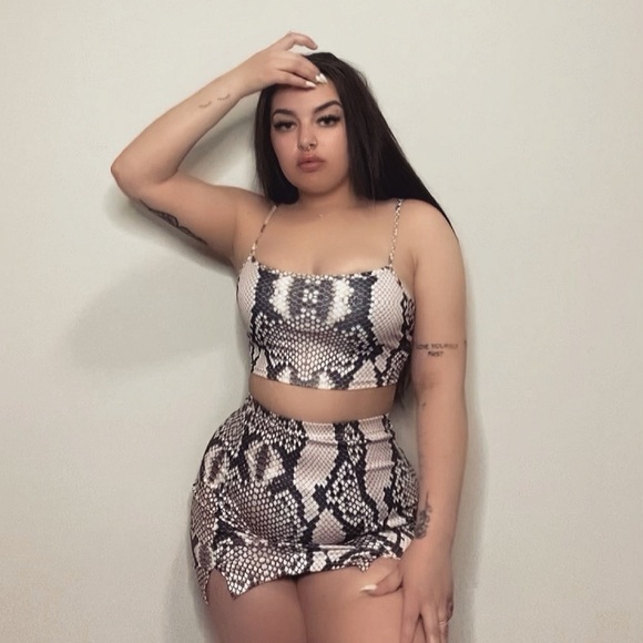 Outspoken Clothing Co. Two Piece Set - Picture 2 of 3